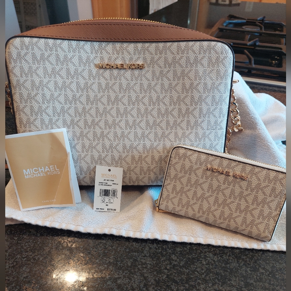 Michael Kors Crossbody Bag with Wallet Brown And Cream Bundle - Picture 2 of 10